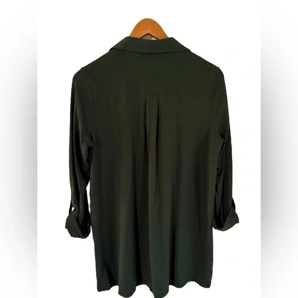 J.Jill-Gorgeous olive blouse. Super soft, roll tab sleeve. Size medium. Like new - Picture 10 of 11